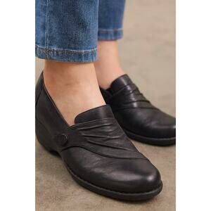 Dansko Aimee  41 11 Black Womens Nappa Leather Slip On Wedge Heel Loafers Shoes